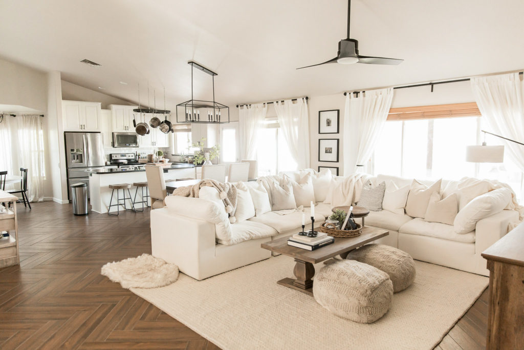 modern traditional craftsman farmhouse living room inspiration