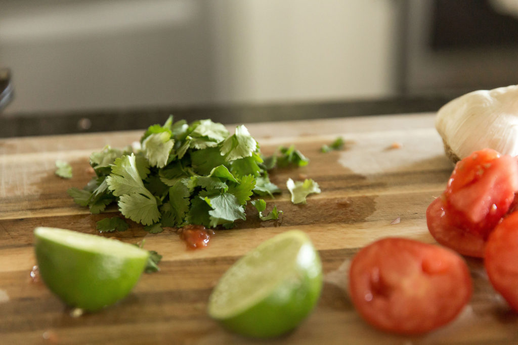 Best quick and easy Guacamole and Pico De Gallo recipe with onions and garlic 1