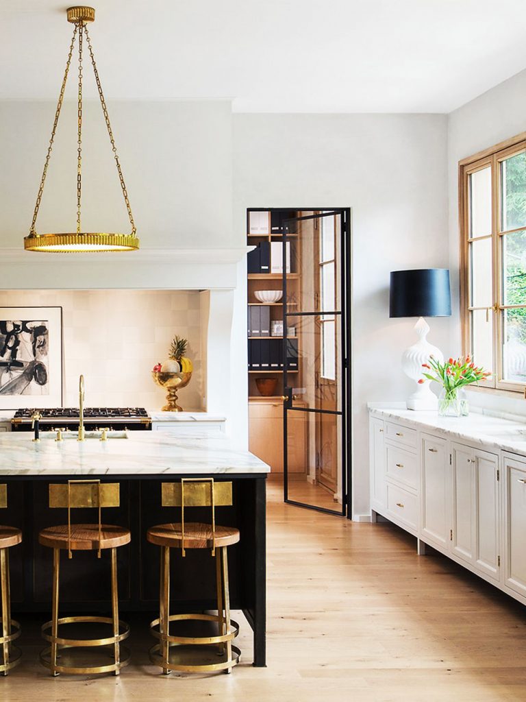 thou swell kitchen lamp